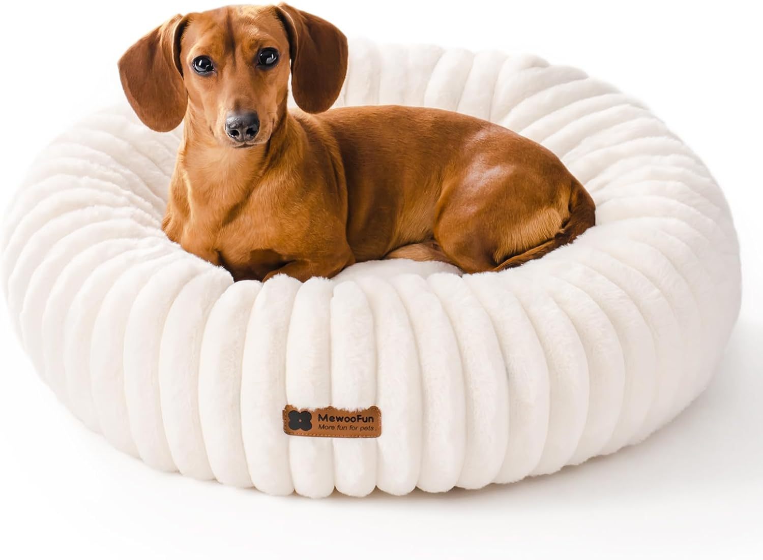 Cozy Donut Cat Bed – Plush Supportive Nest for Small Pets (Up to 25 lbs) - AllvueCo