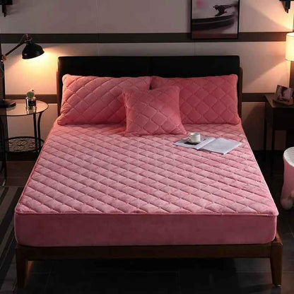 Crystal Fleece Bed Cover - Stylish and Functional Padded Bedding
