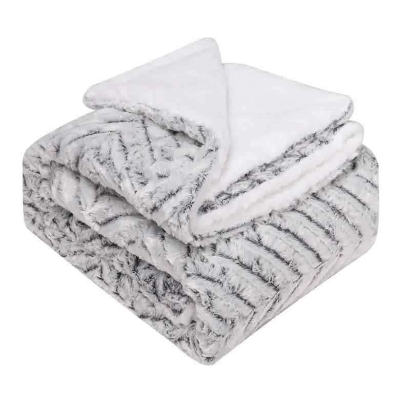 Thickened Flannel Lamb Wool Blanket - Cozy Double Leisure Blanket