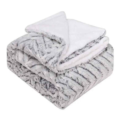 Thickened Flannel Lamb Wool Blanket - Cozy Double Leisure Blanket