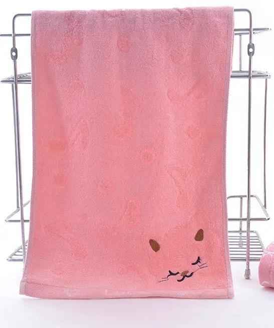 Bamboo Fiber Kitten Bath Towels - Eco-Friendly and Soft Bath Towels for Your Feline Friend