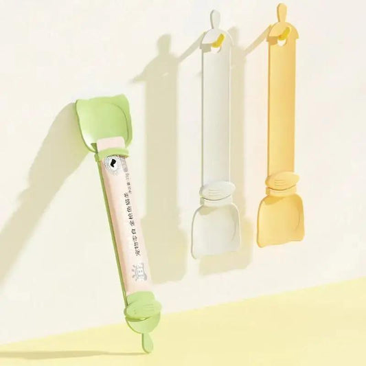 Cat Strip Feeder - Portable Cat Feeding Spoon for Wet Food - AllvueCo