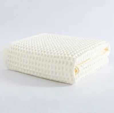 Big Cotton Bath Towel - Luxuriously Soft and Highly Absorbent Cotton Towel