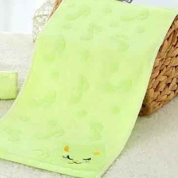 Bamboo Fiber Kitten Bath Towels - Eco-Friendly and Soft Bath Towels for Your Feline Friend
