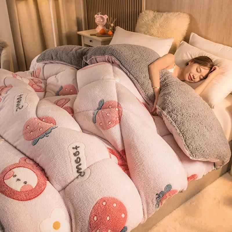 Warm Thick Winter Quilt for Single and Double Beds