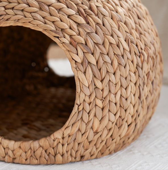 Natural Rattan Circular Cat Bed - Handwoven Water Hyacinth Cat Cave - AllvueCo