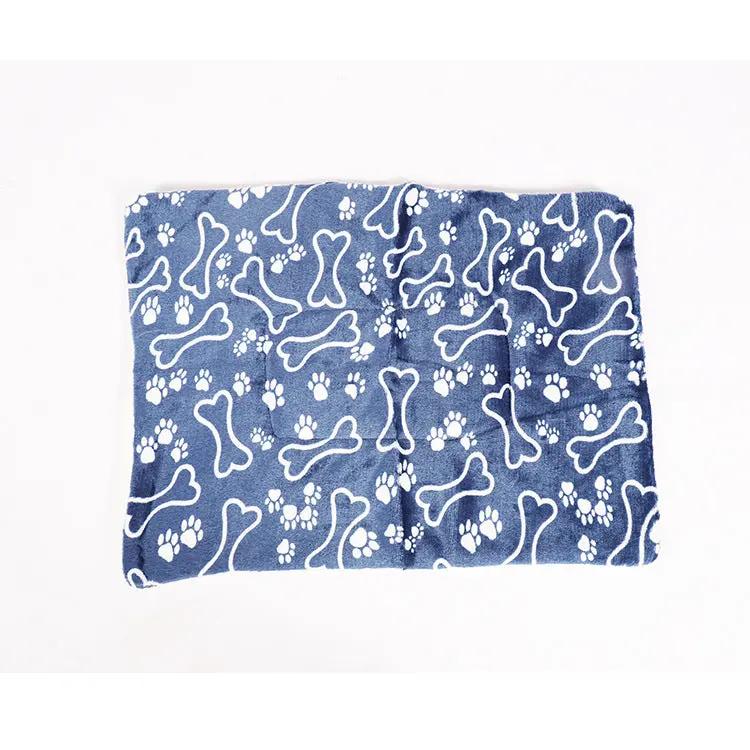 Pet Cartoon Thick Winter Warm Blanket - Cozy Pet Blanket for All Seasons - AllvueCo