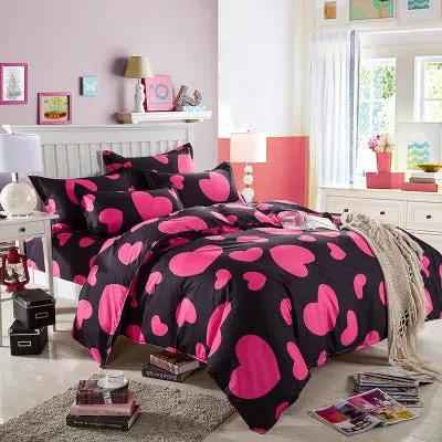 Three-Piece Bedding Set - Stylish and Functional Bedding for Your Home