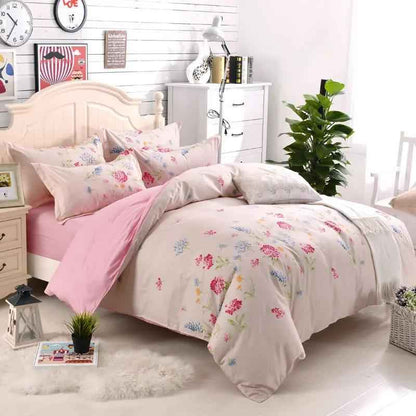 Three-Piece Bedding Set - Stylish and Functional Bedding for Your Home