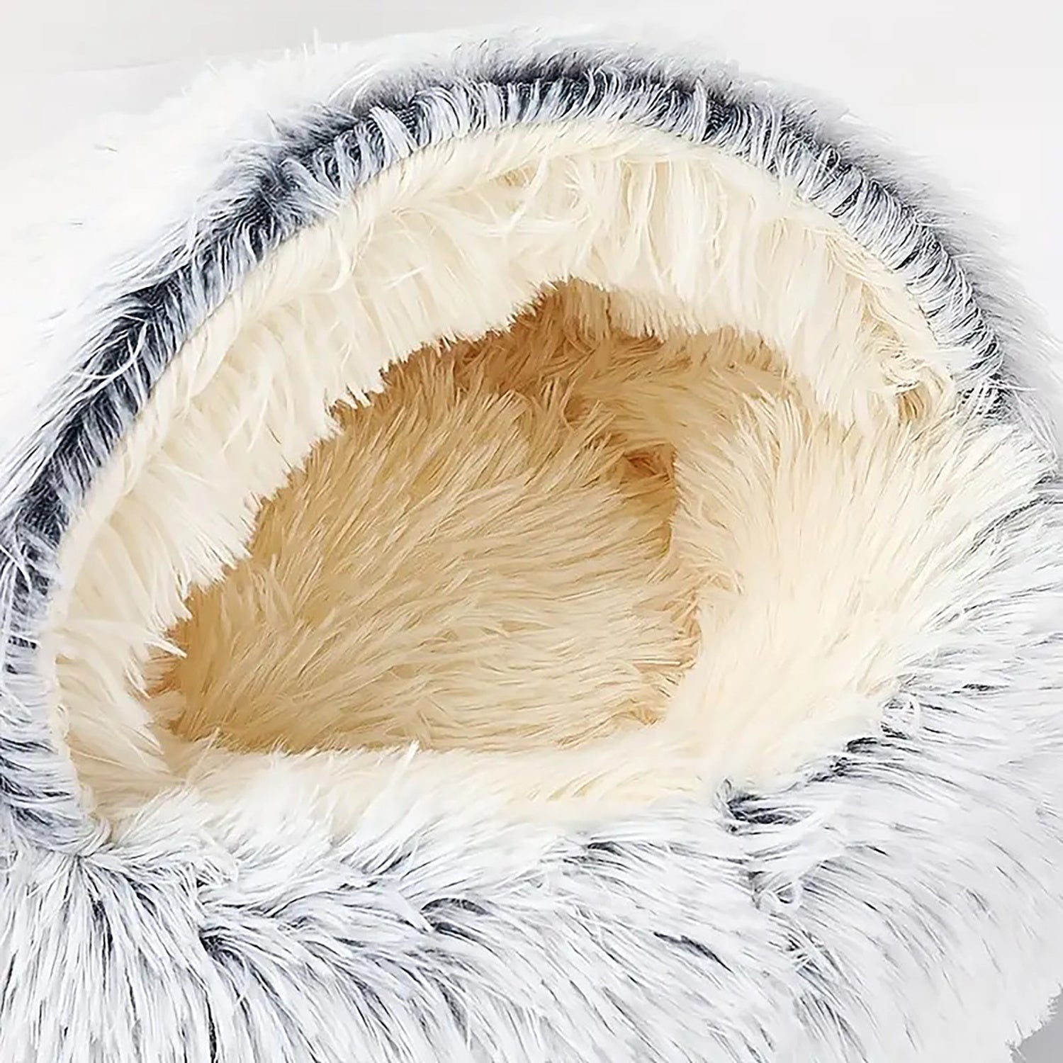 Luxurious Plush Round Cat Bed – Ultra Soft Cozy Nest for Cats & Small Pets - AllvueCo