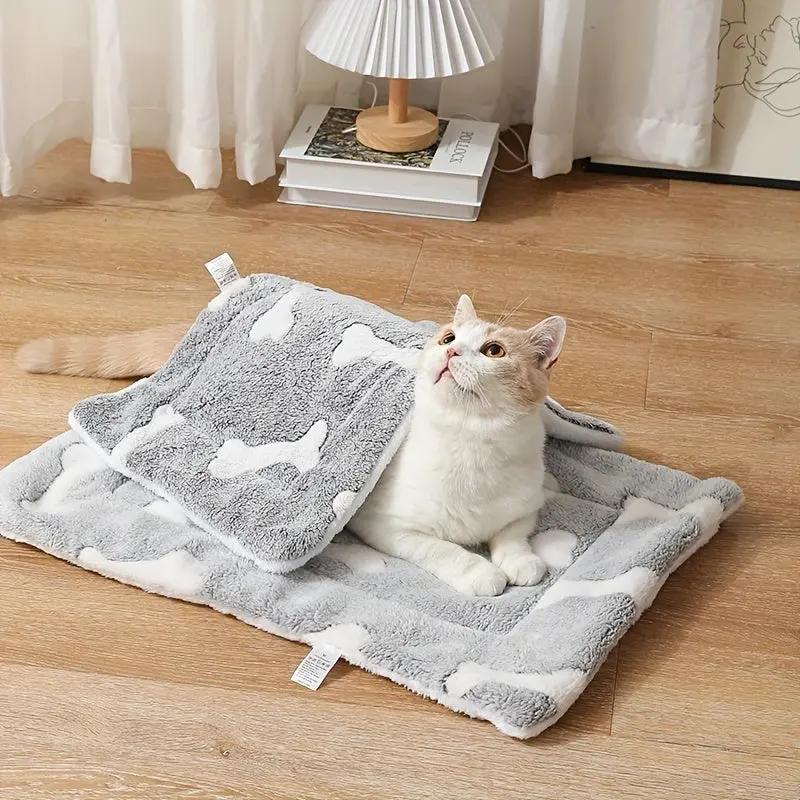 Self-Warming Cat Bed Mat and Washable Dog Crate Mat - AllvueCo