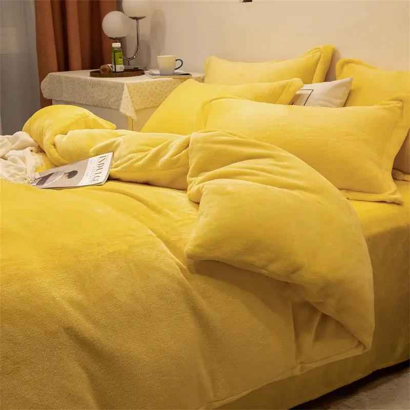Plush Double-sided Fleece Duvet Cover Set - Four-piece Cozy Bedding Collection